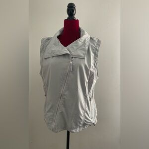 Mondetta Light Gray Asymmetrical Zip Vest